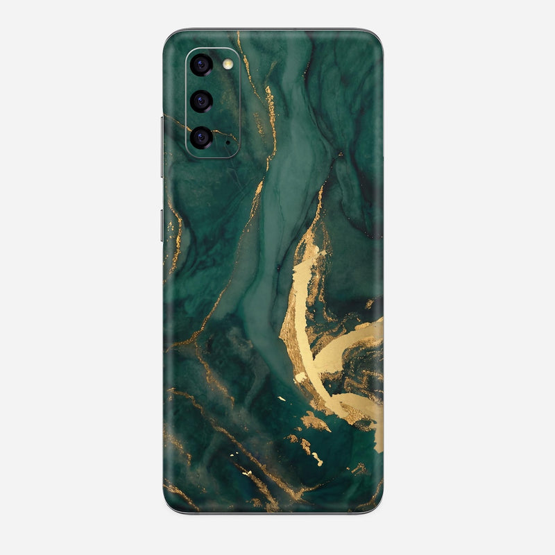 Goldener Vortex Smaragd Skin auf Produkte